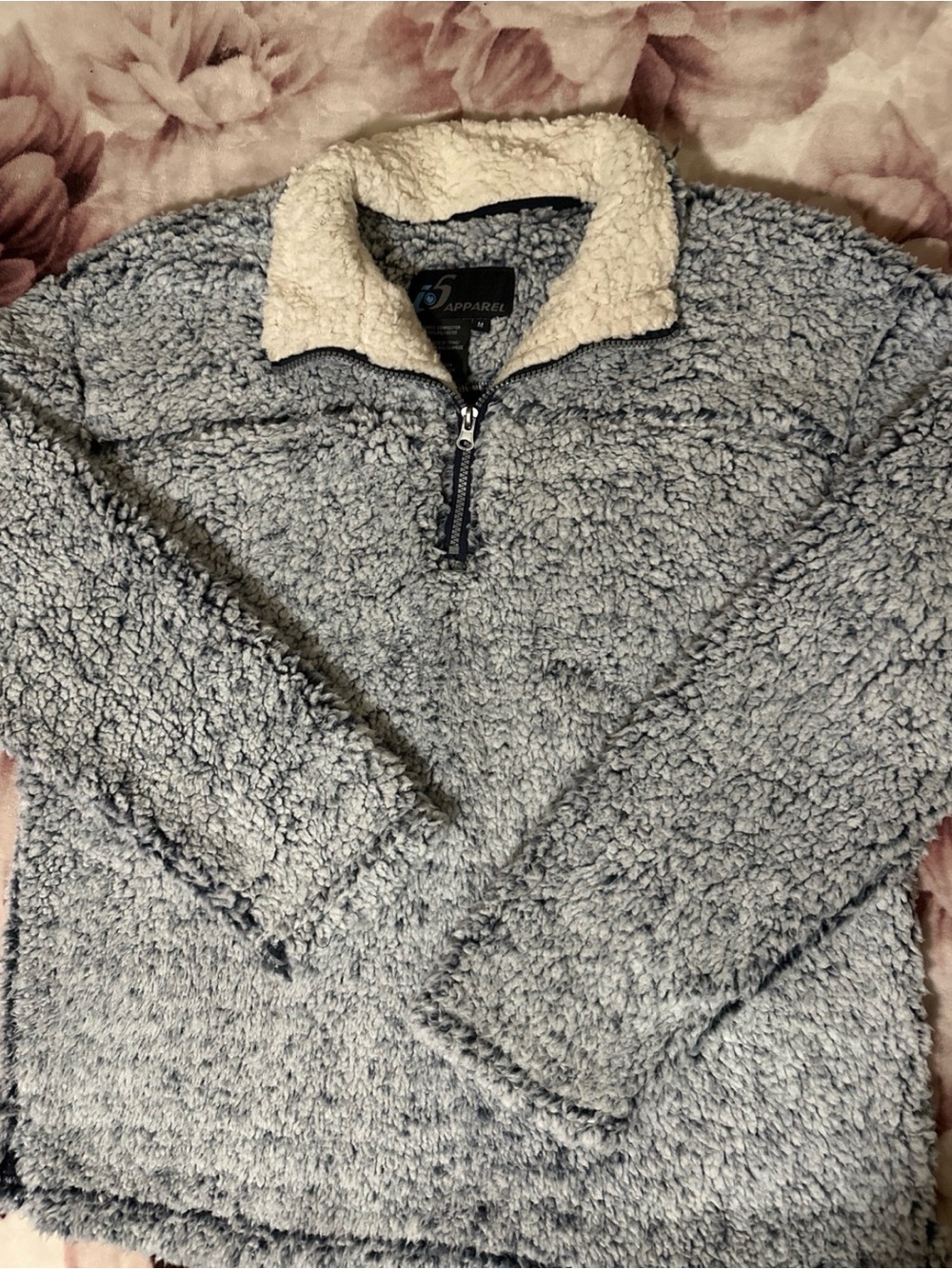 Sherpa Quarter-Zip Pullover Sweater - Light Gray with Cream Collar